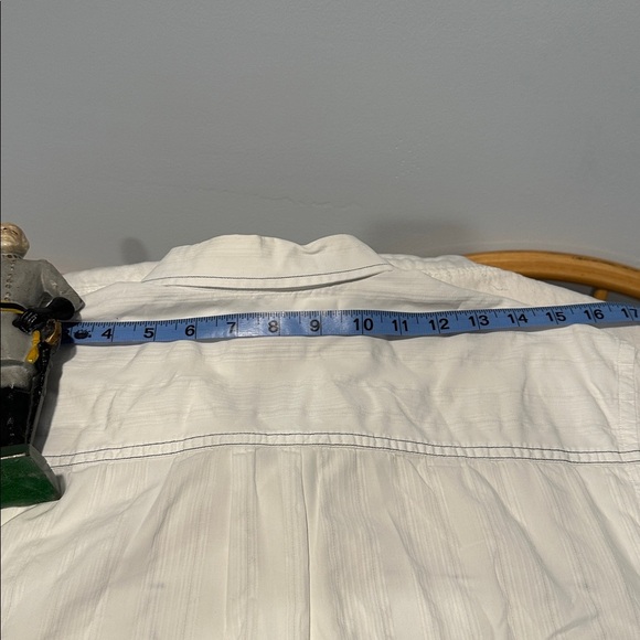 Tommy Bahama Men’s XL White Island Modern Fit Short Sleeve Button-Down Shirt - Picture 5 of 7